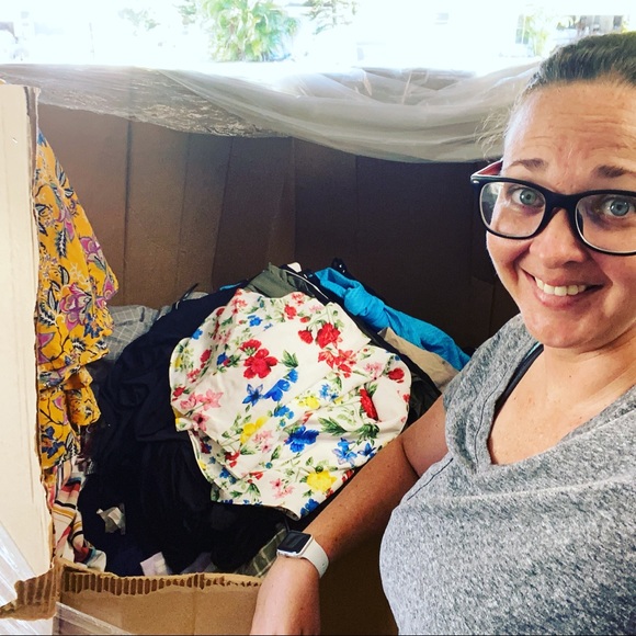 Meet your Posher, Noelle - Picture 2 of 4